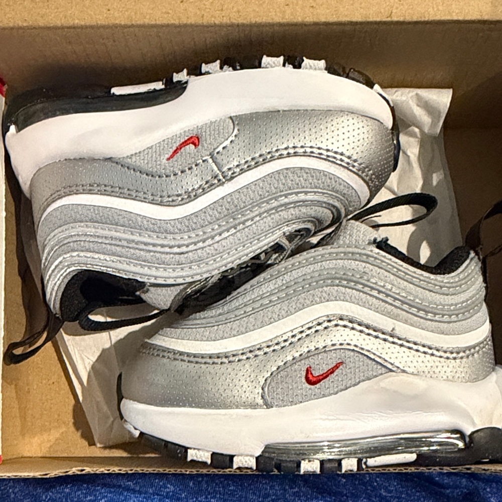 Nike Kids Silver and Red Air Max Style Sneakers